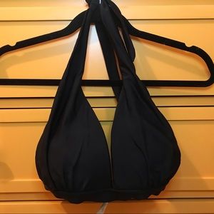 Black bikini top- NWOT size 34DDD